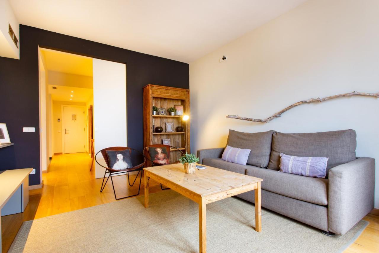 Friendly Rentals Gran Via Барселона Екстер'єр фото
