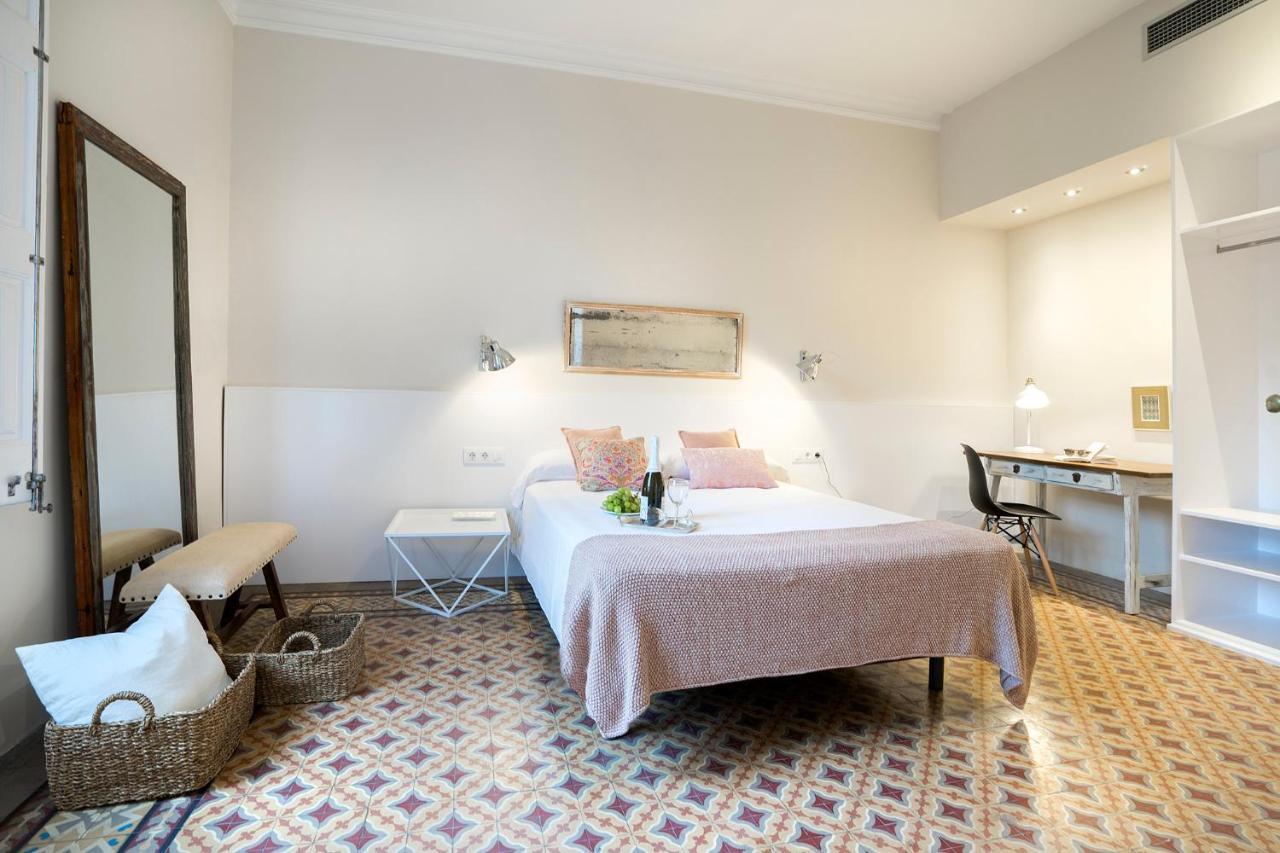 Friendly Rentals Gran Via Барселона Екстер'єр фото