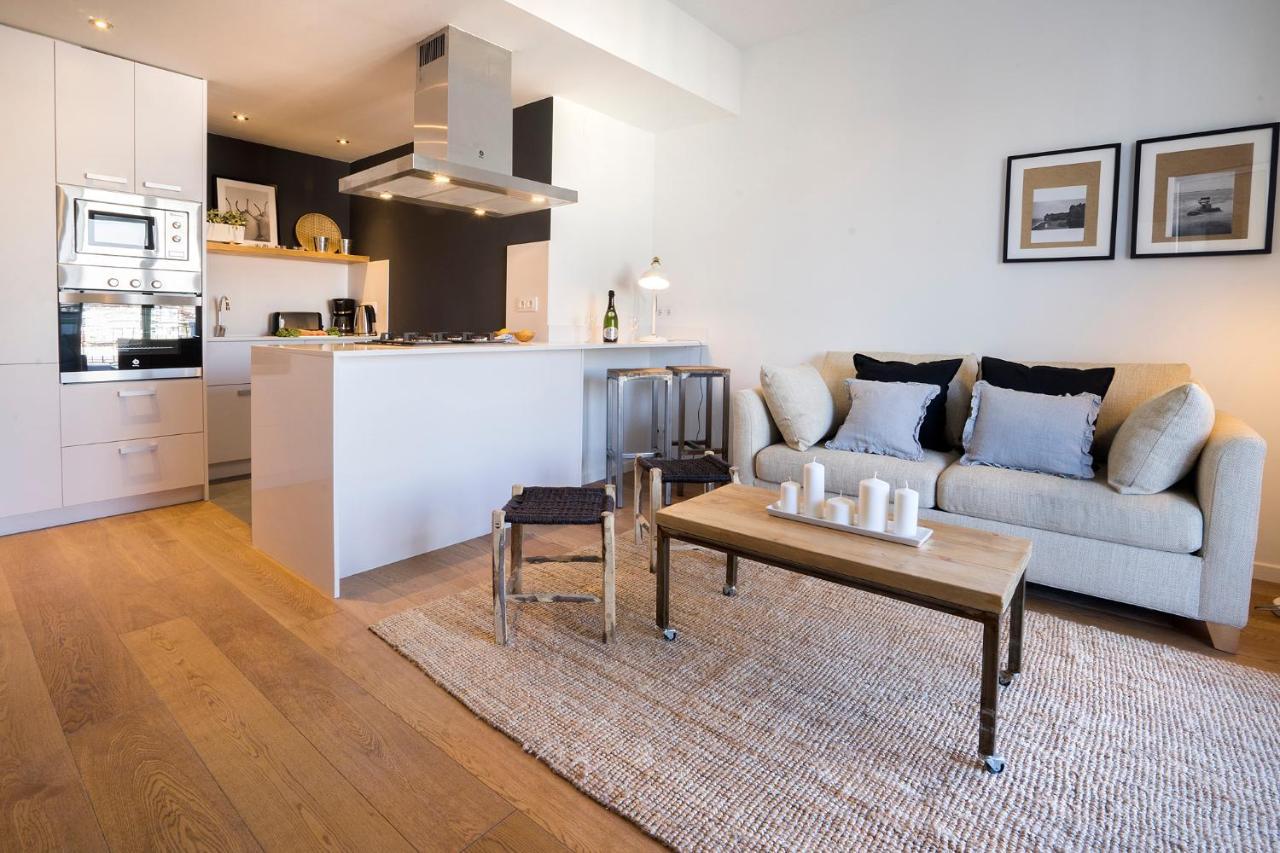 Friendly Rentals Gran Via Барселона Екстер'єр фото