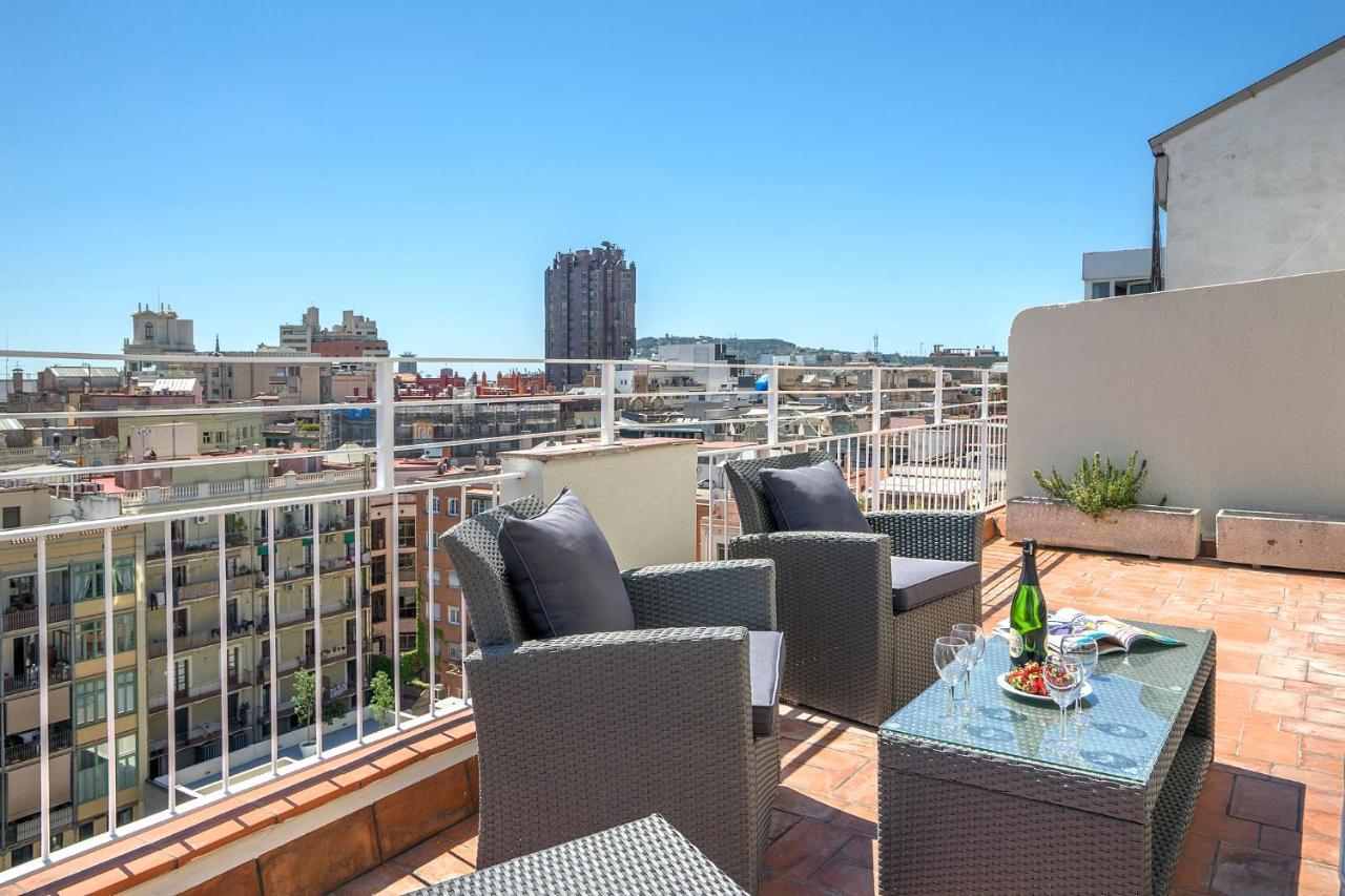 Friendly Rentals Gran Via Барселона Екстер'єр фото